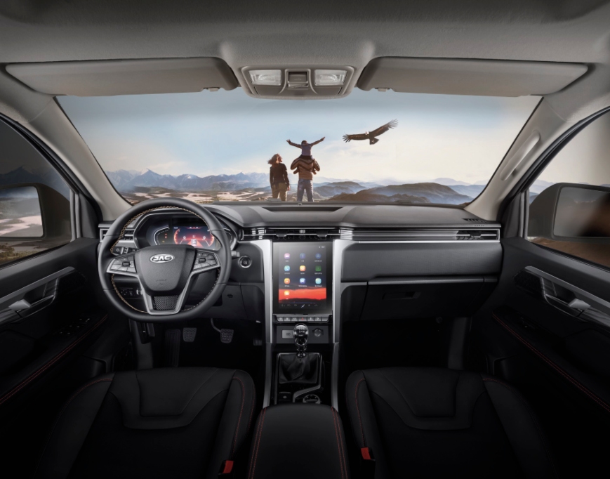 Diseño Interior de  T8 PRO